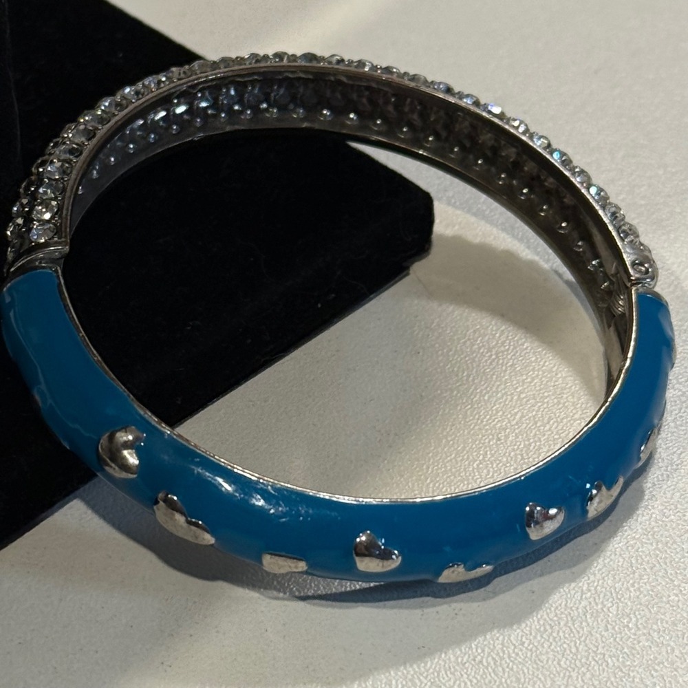 Blue Enamel Bangle Bracelet Silver Hearts‎ Rhinestone Hinged Sparkly Jewelry